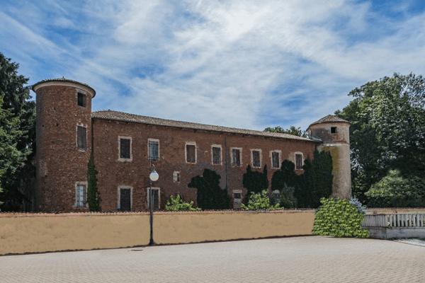 Castello di Salasco Italy Export