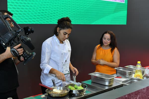 WorldFood Istanbul show cooking