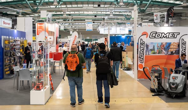 International Hardware Fair Italy corsia interna padiglioni